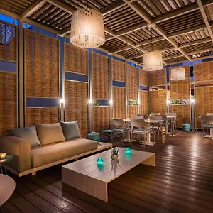 Otel Pirineos Figueres By Pierre &