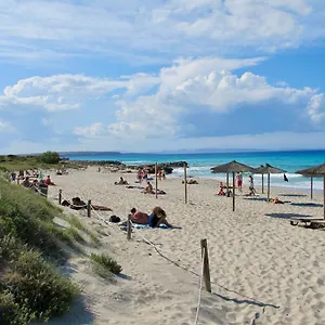 astbury-apartments-es-calo-village.balearic-islands.net/