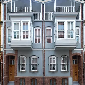 kiz-konak-boutique-hotel.istanbul-turkeyhotels.com/